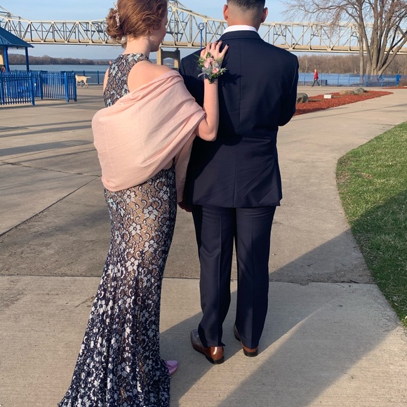 Jovani prom dress - Picture 7 of 8